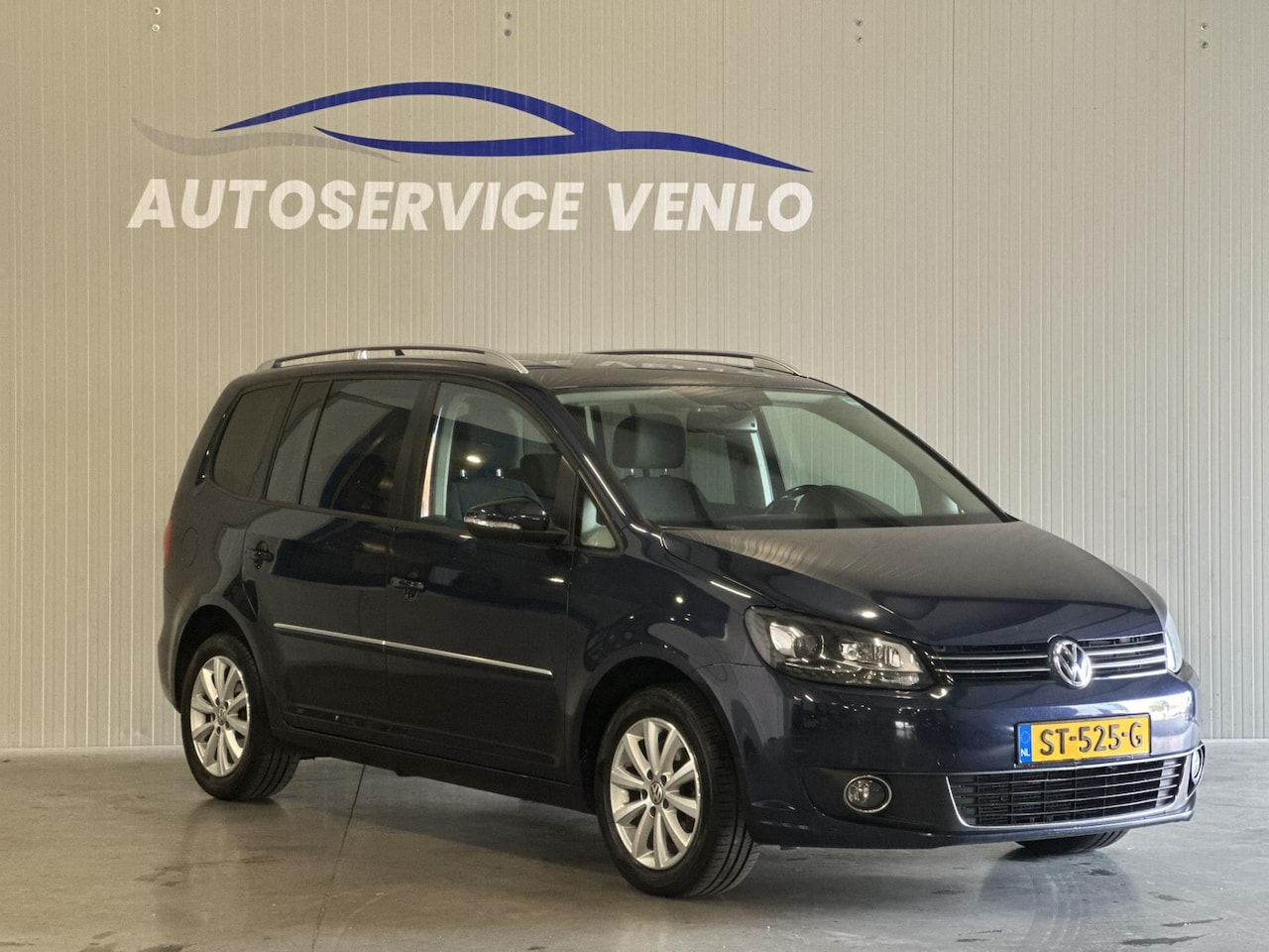 Volkswagen Touran - 2.0 TDI Highline BlueMotion Panorama | Nieuwe koppeling + Beurt | - AutoWereld.nl