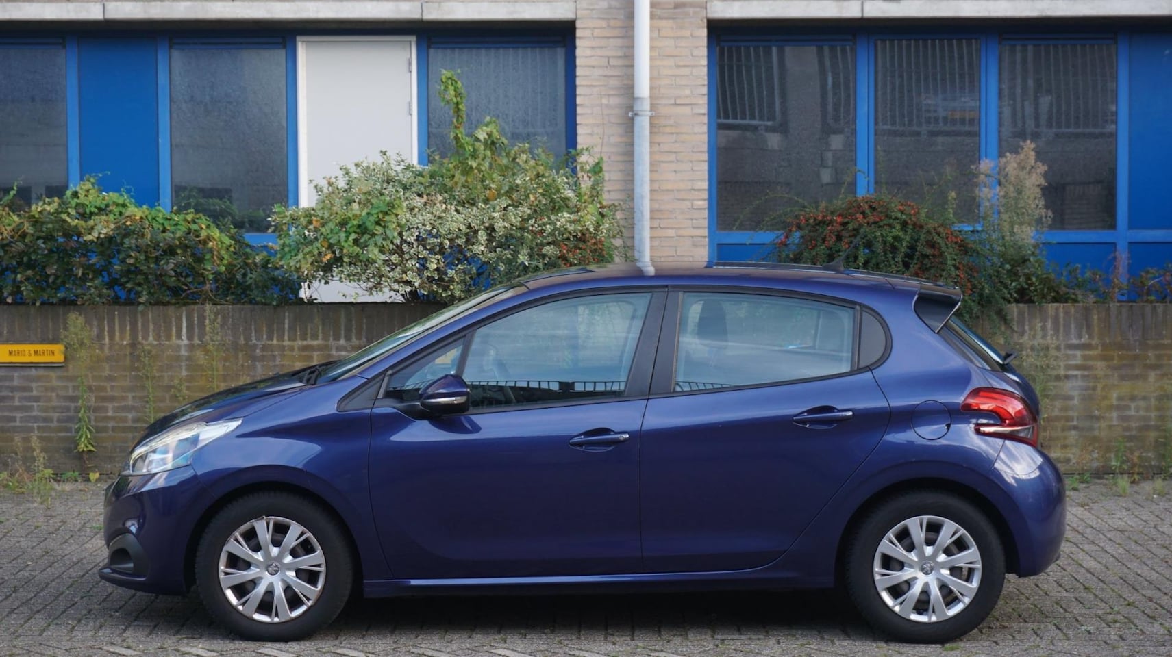 Peugeot 208 - 1.6 Blue HDi Blue Lease incl BTW - AutoWereld.nl