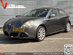 Alfa Romeo Giulietta - 1.4 T Distinctive | Climate | Cruise | PDC | APK 03-2026 |