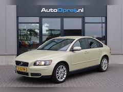 Volvo S40 - 1.8 Edition II Airco, Cruise, PDC, Trekhaak afnb. 1e eigenaar