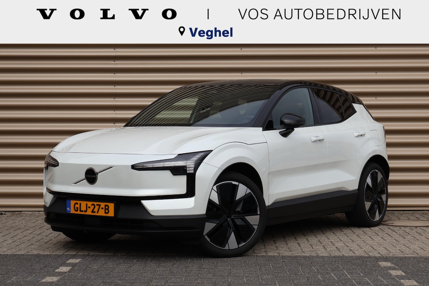Volvo EX30 - Single Motor Extended Range Plus 69 kWh | Trekhaak elektr. | Privacy glas - AutoWereld.nl