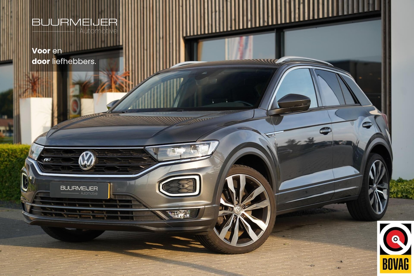 Volkswagen T-Roc - 1.5 TSI Sport Business R - Dealer onderhouden - Virtual Cockpit - Led - Adaptieve cruise c - AutoWereld.nl