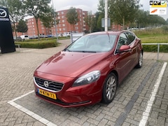 Volvo V40 - 1.6 T3 Summum