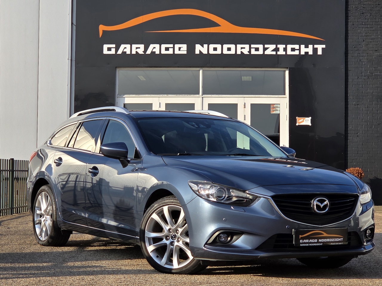 Mazda 6 Sportbreak - 2.5 SkyActiv-G 192 GT-M XENON|NAVIGATIE|AUTOMAAT|LEDER|CRUISE CONTROL|GETINT GLAS|19 INCH| - AutoWereld.nl