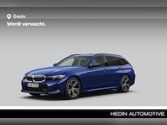 BMW 3-serie Touring - 330e | Comfort Access | Stoelverwarming | Parking assistant plus | Panoramadak | HIFI |