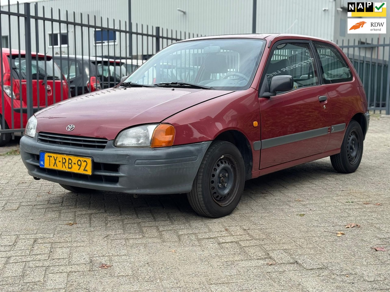 Toyota Starlet - 1.3-16V XLi Export - AutoWereld.nl
