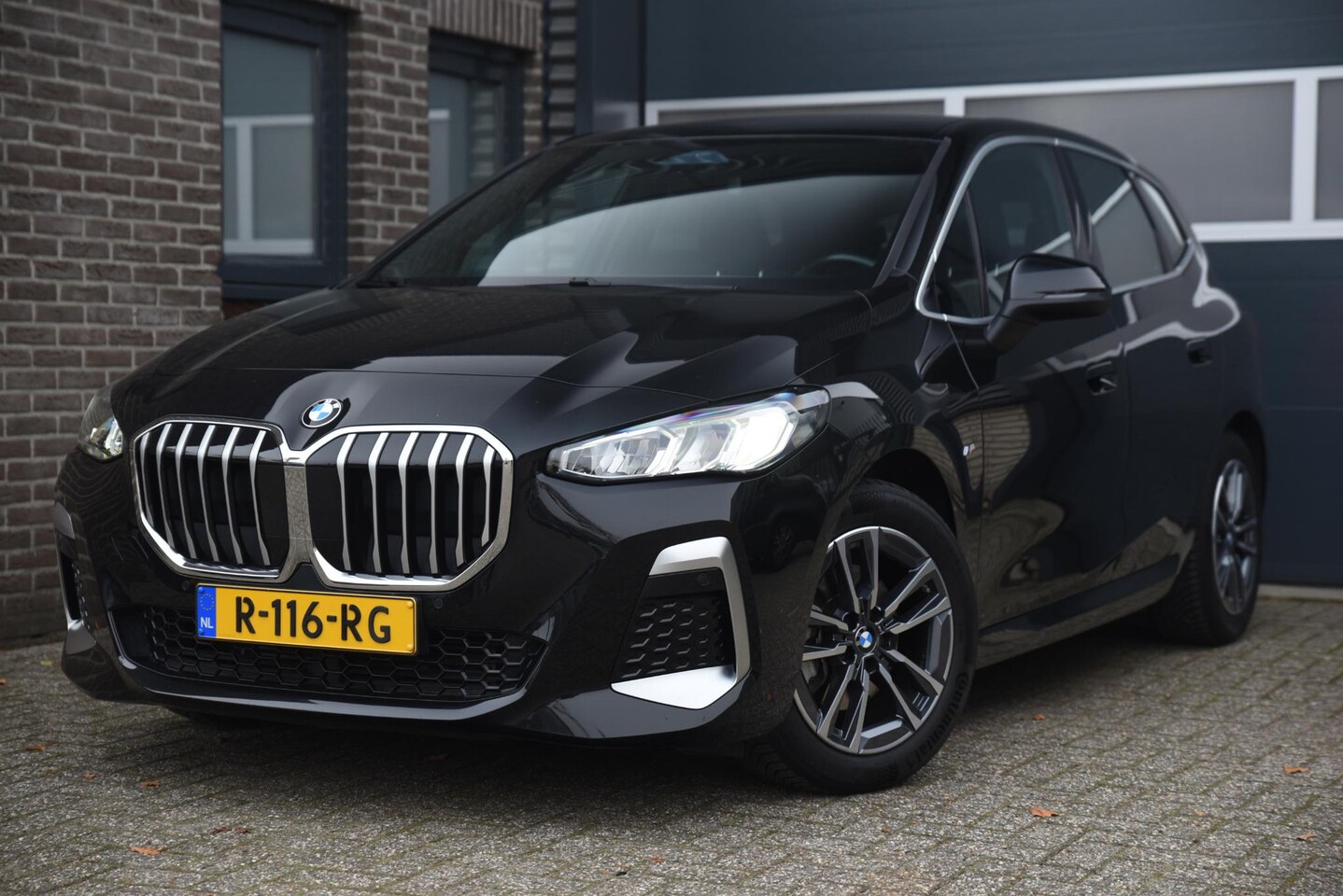 BMW 2-serie Active Tourer - 218i - Elektrisch wegklapbare Trekhaak - AutoWereld.nl
