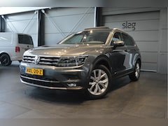 Volkswagen Tiguan - 1.4 TSI ACT Highline navi pano leer camera trekhaak 150 pk