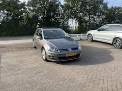 Volkswagen Golf - 1.0 TSI Business Edition Connected TREKHAAK CLIMA CAMERA NAVI PDC