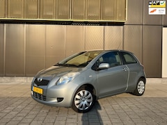 Toyota Yaris - 1.3 VVTi Sol MMT Automaat | Airco | Invalide | NAP