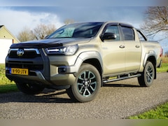 Toyota HiLux - 2.8 D-4D Double Cab Invincible