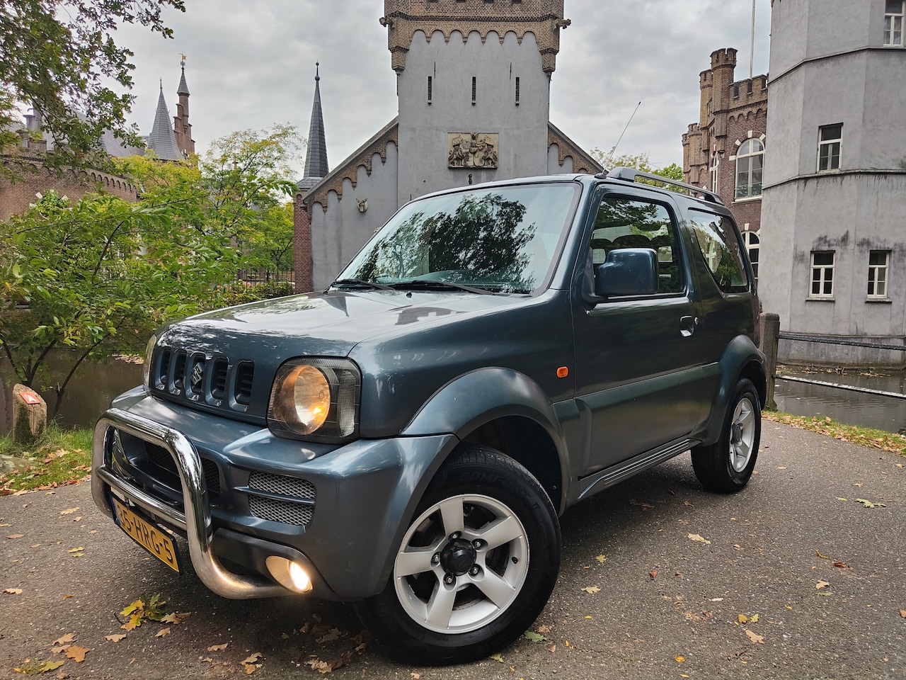 Suzuki Jimny - 1.3 Exclusive Airco / trekhaak / NAP - AutoWereld.nl