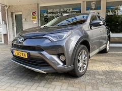 Toyota RAV4 - 2.5 Hybrid AWD Executive Navi Fullmap/Achteruitr.camera/Lederen bekl./Hoogteverstb. verwar