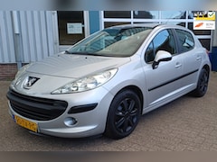 Peugeot 207 - 1.4 Color-line