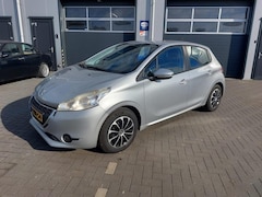 Peugeot 208 - 1.2 VTi Active Inruilkoopje| Recente APK | Rijd Goed