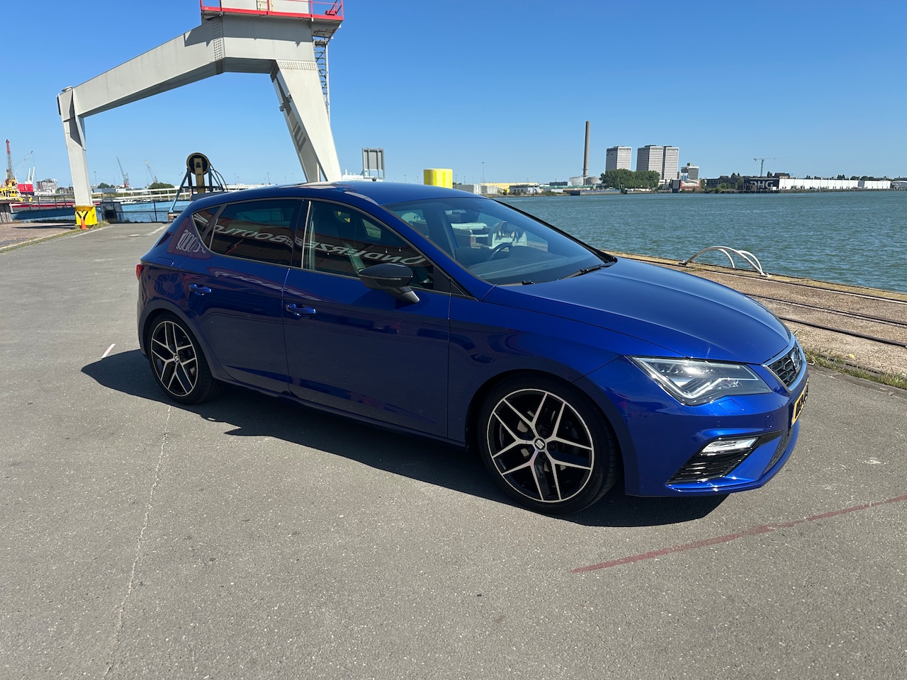 SEAT Leon SC - FR - AutoWereld.nl