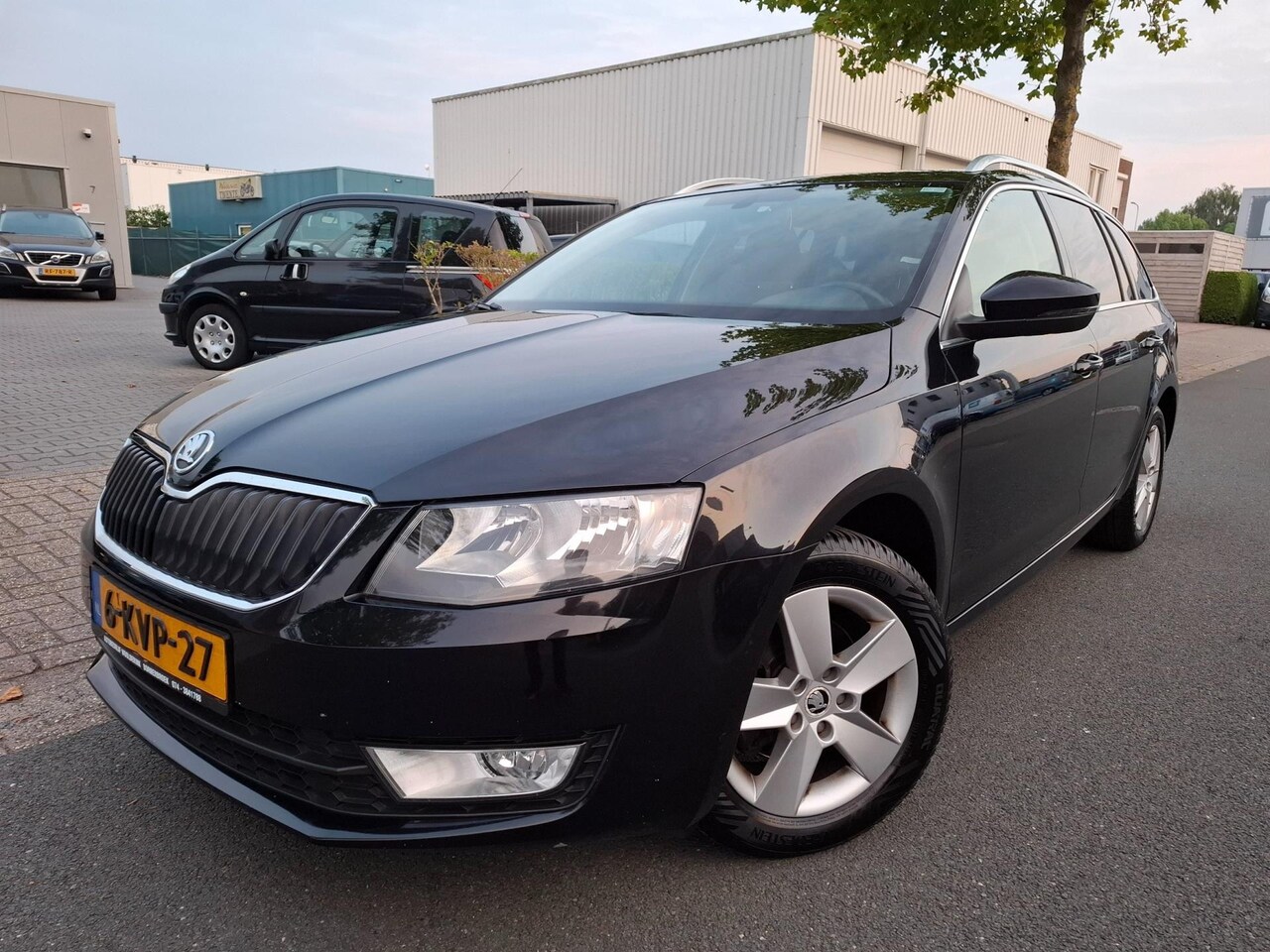 Skoda Octavia Combi - 1.2 TSI Greentech Elegance CLIMA/CRUISE/NAVI! - AutoWereld.nl
