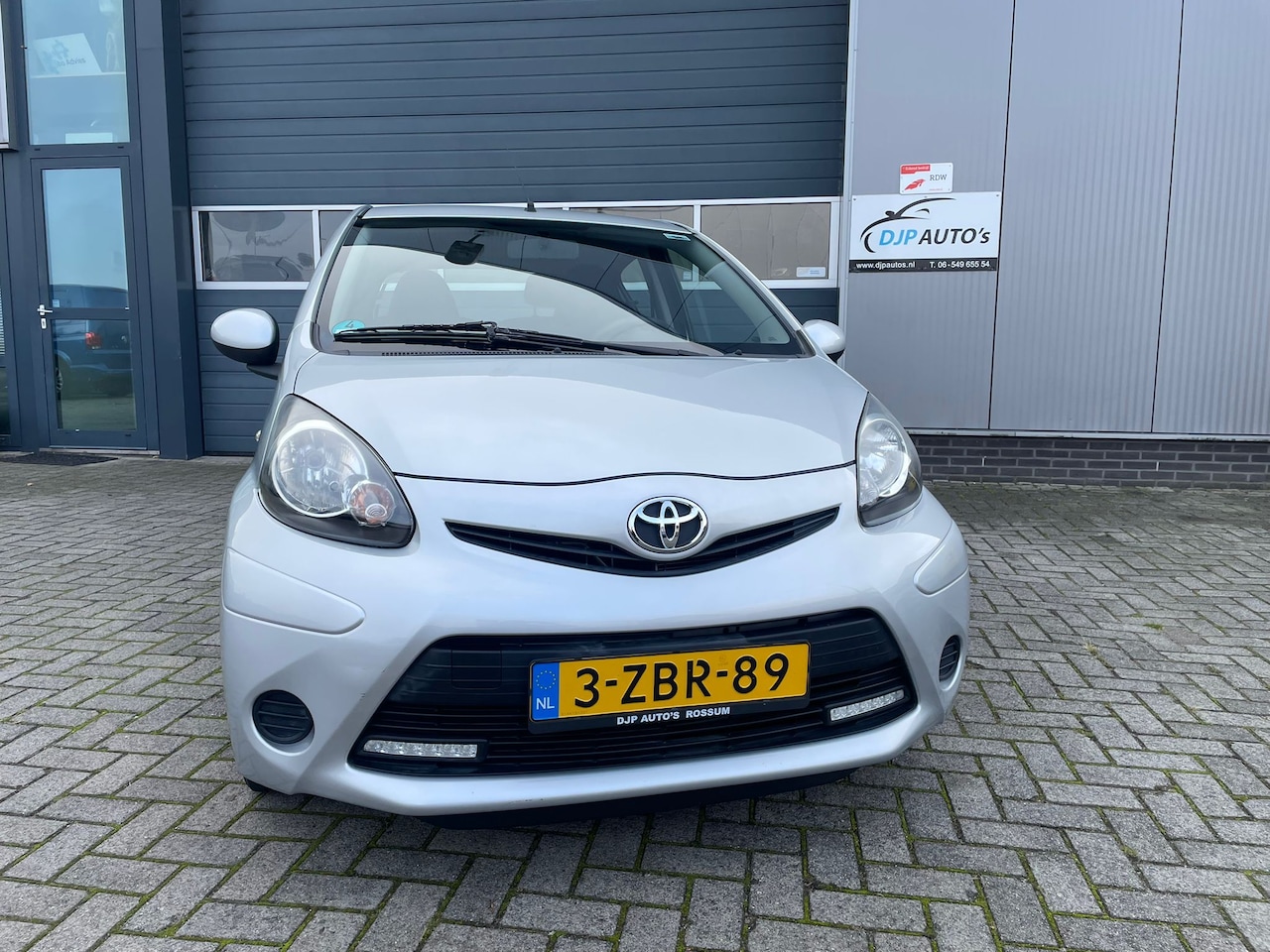 Toyota Aygo - 1.0-12V Aspiration Green Navigator Airco / CV / Radio-CD AUX Etc! - AutoWereld.nl