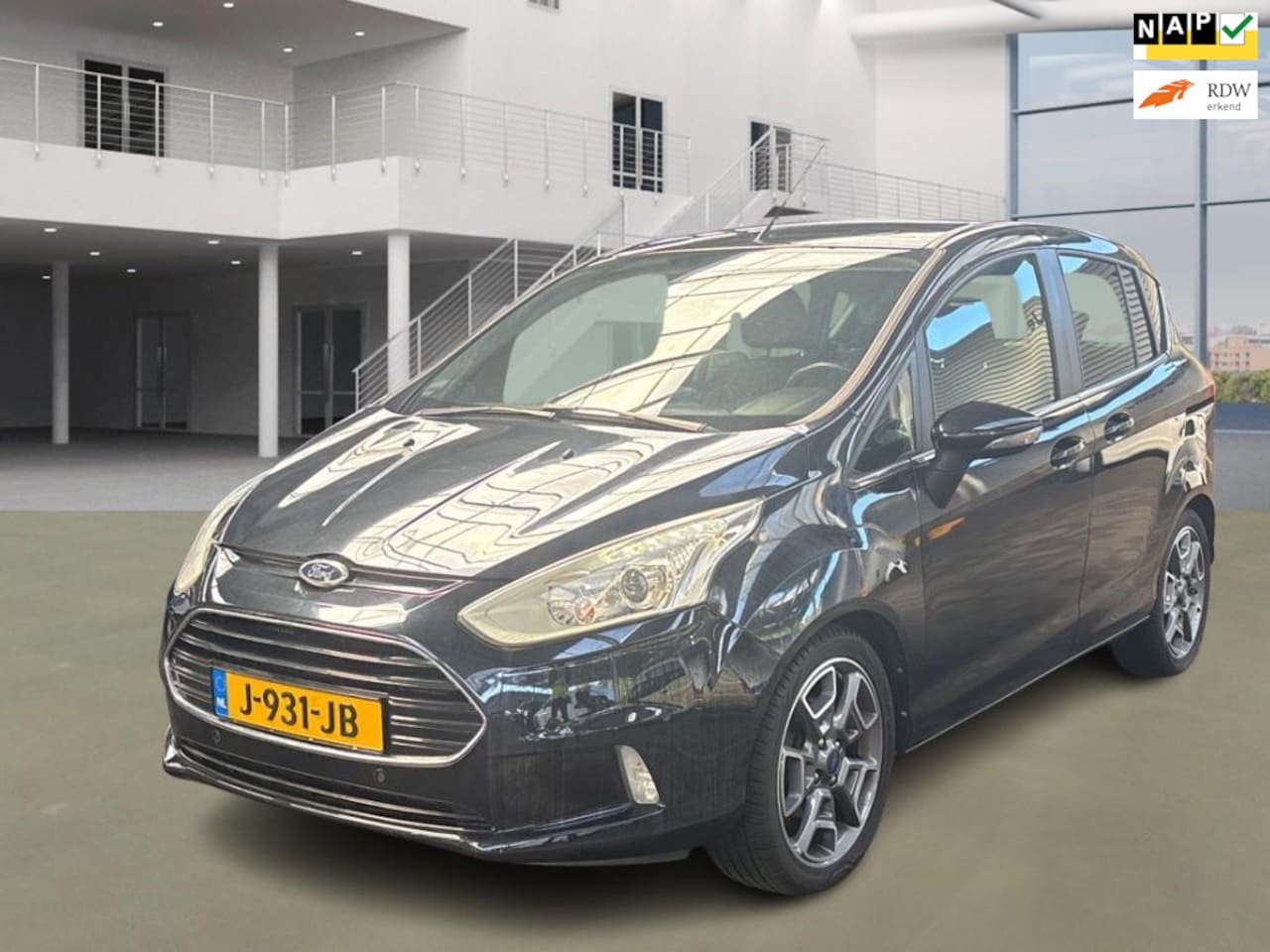 Ford B-Max - 1.0 EcoBoost Titanium|PSENSOREN|SCHUIFDEUREN|AIRCO|CRUISE|BOEKJES - AutoWereld.nl