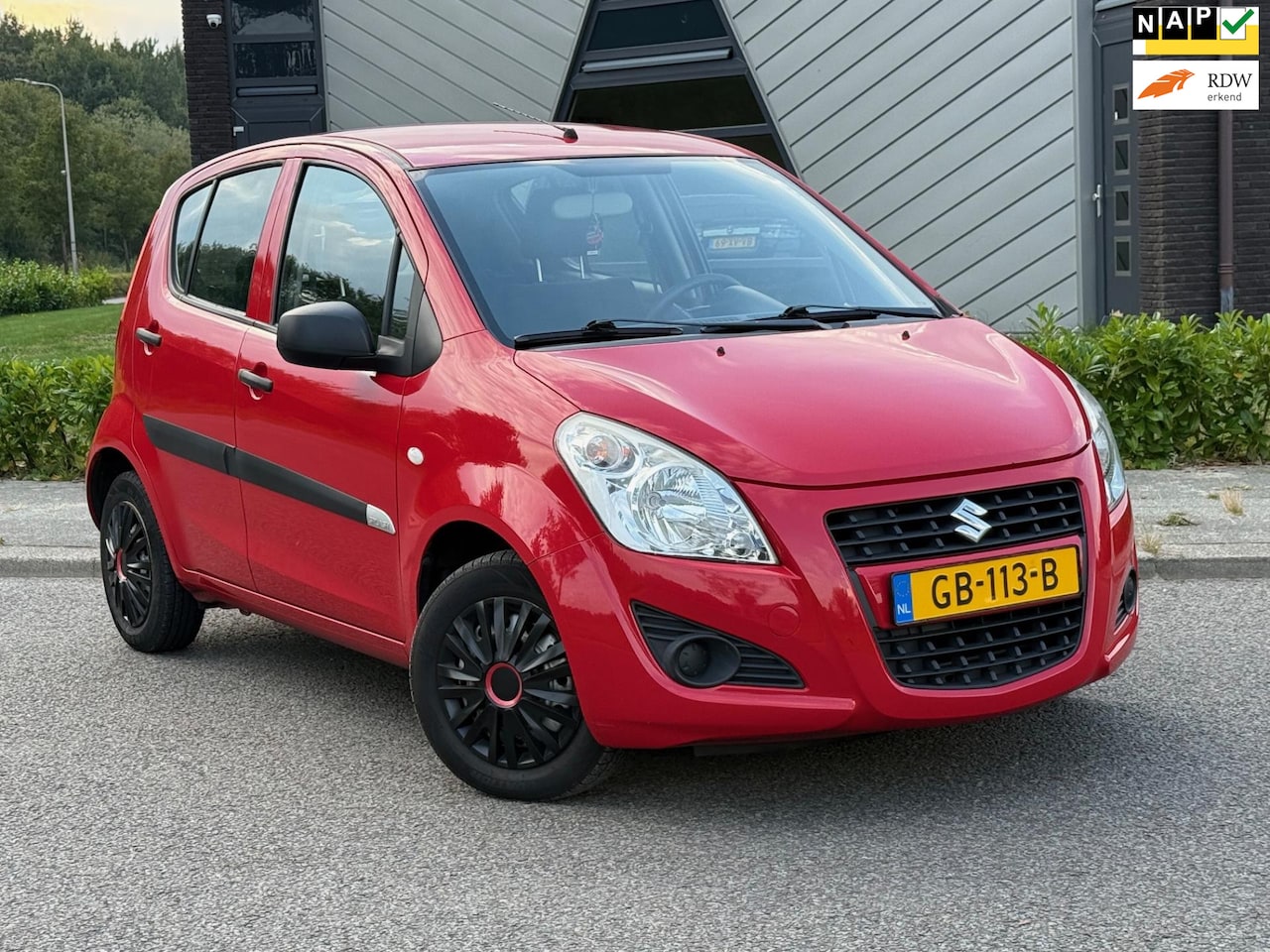 Suzuki Splash - 1.0 VVT Base EASSS 1.0 VVT Base EASSS - AutoWereld.nl