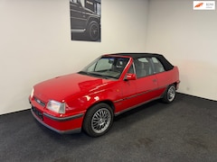 Opel Kadett - 2.0i GSi Cabriolet // Digitaal dashboard // Duitse auto