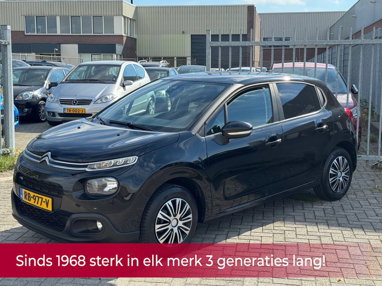 Citroën C3 - 1.2 PureTech Feel 5 deurs! NL AUTO NAP! Navi l Cruise l LED l Airco ECC l PDC l Nieuwe D-r - AutoWereld.nl