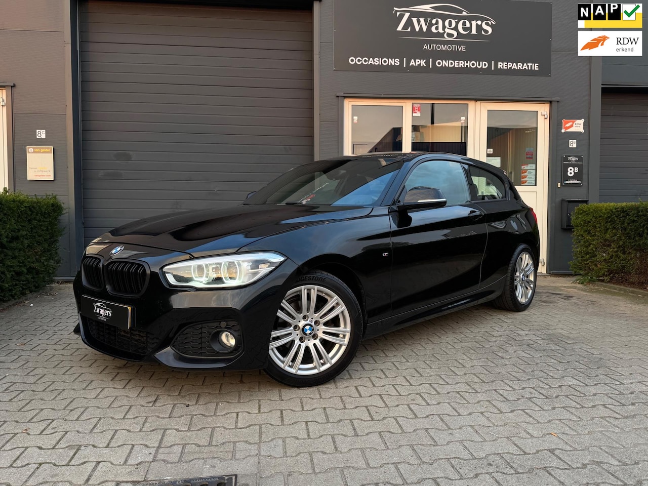 BMW 1-serie - 118i Centennial Executive|M pakket|Automaat|Navi - AutoWereld.nl