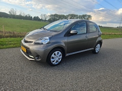 Toyota Aygo - 1.0 VVT-i Aspiration 5deurs Airco LED verlichting