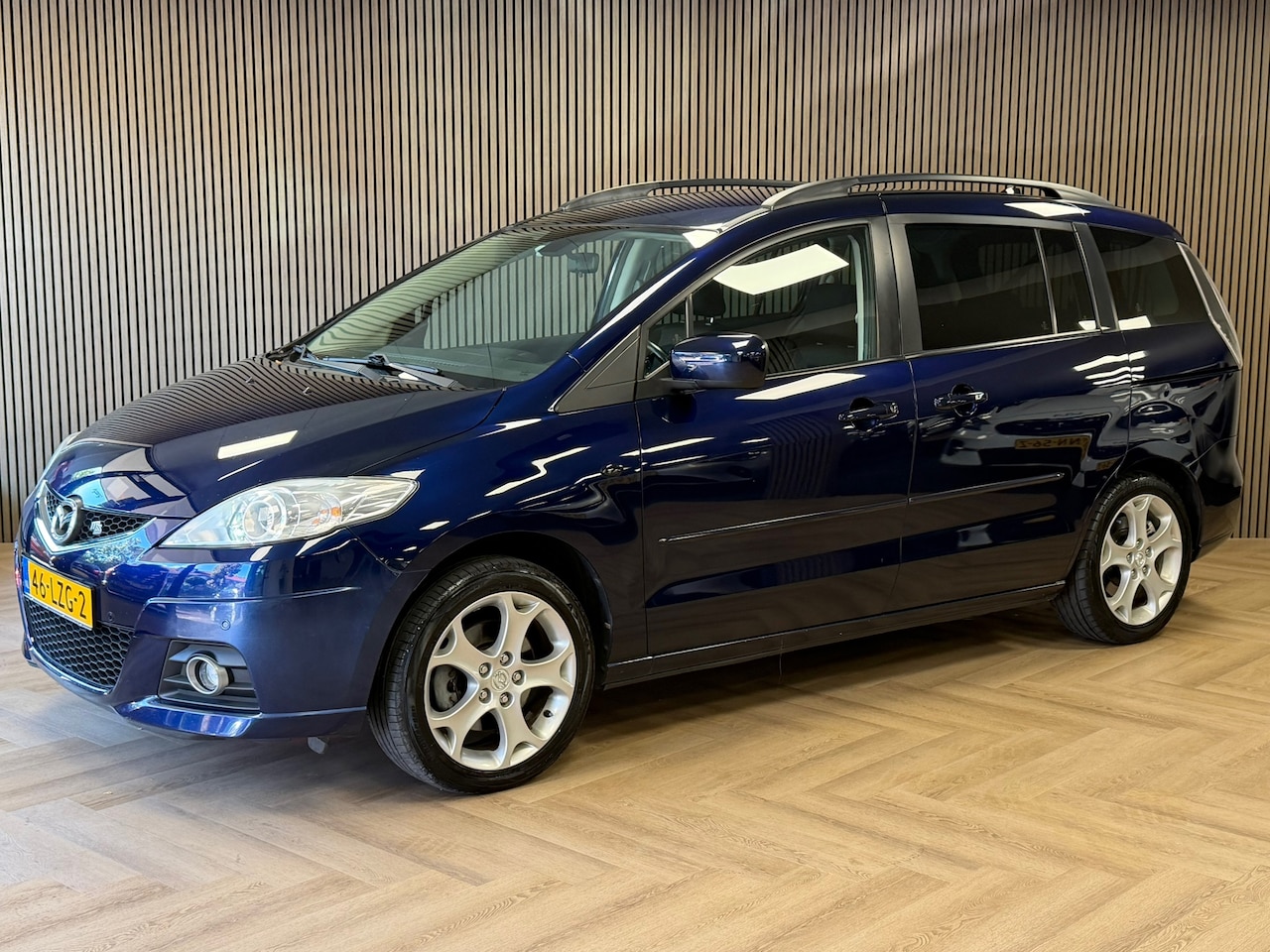 Mazda 5 - 2.0 Katano 7 Pers. MEDIASCHERM AIRCO CRUISE PDC BLUETOOTH - AutoWereld.nl