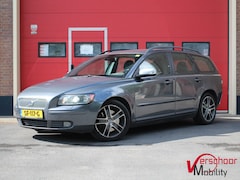 Volvo V50 - 2.4 D5 Momentum | Automatic | cruise | heated seat