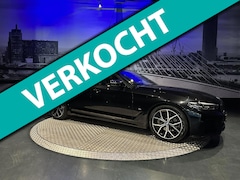 BMW 5-serie Touring - 520i High Executive M-Pakket *Camera*Leer