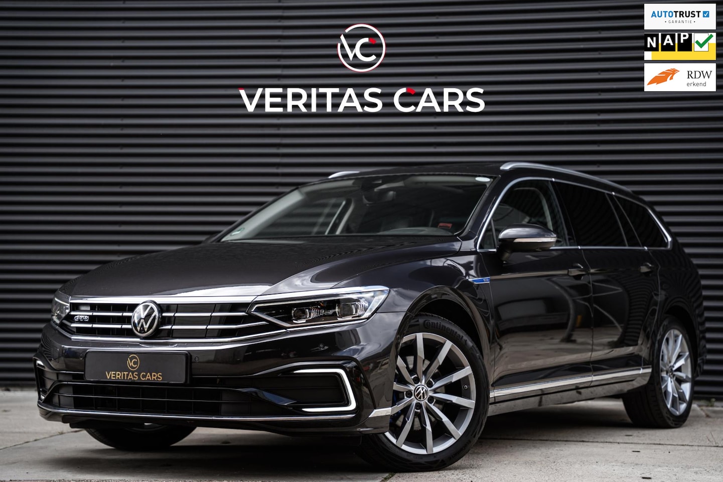 Volkswagen Passat Variant - 1.4 TSI PHEV GTE 218PK|Pano|Dynaudio|IQ-Light|Memory|Massage|DCC|ACC|360° Camera|sfeerverl - AutoWereld.nl