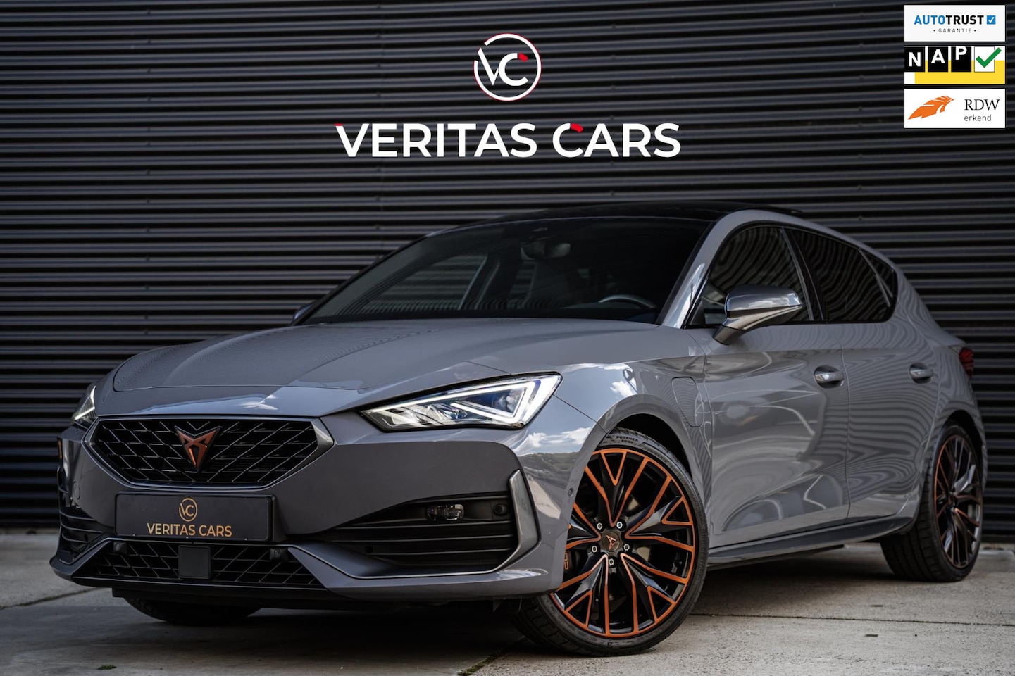 CUPRA Leon - 1.4 e-Hybrid VZ Copper Edition|245PK|Pano|Drive Profile|Camera|Carplay|Sfeerverl|ACC|Sidea - AutoWereld.nl