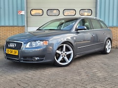 Audi A4 - 1.8 TURBO PRO LINE