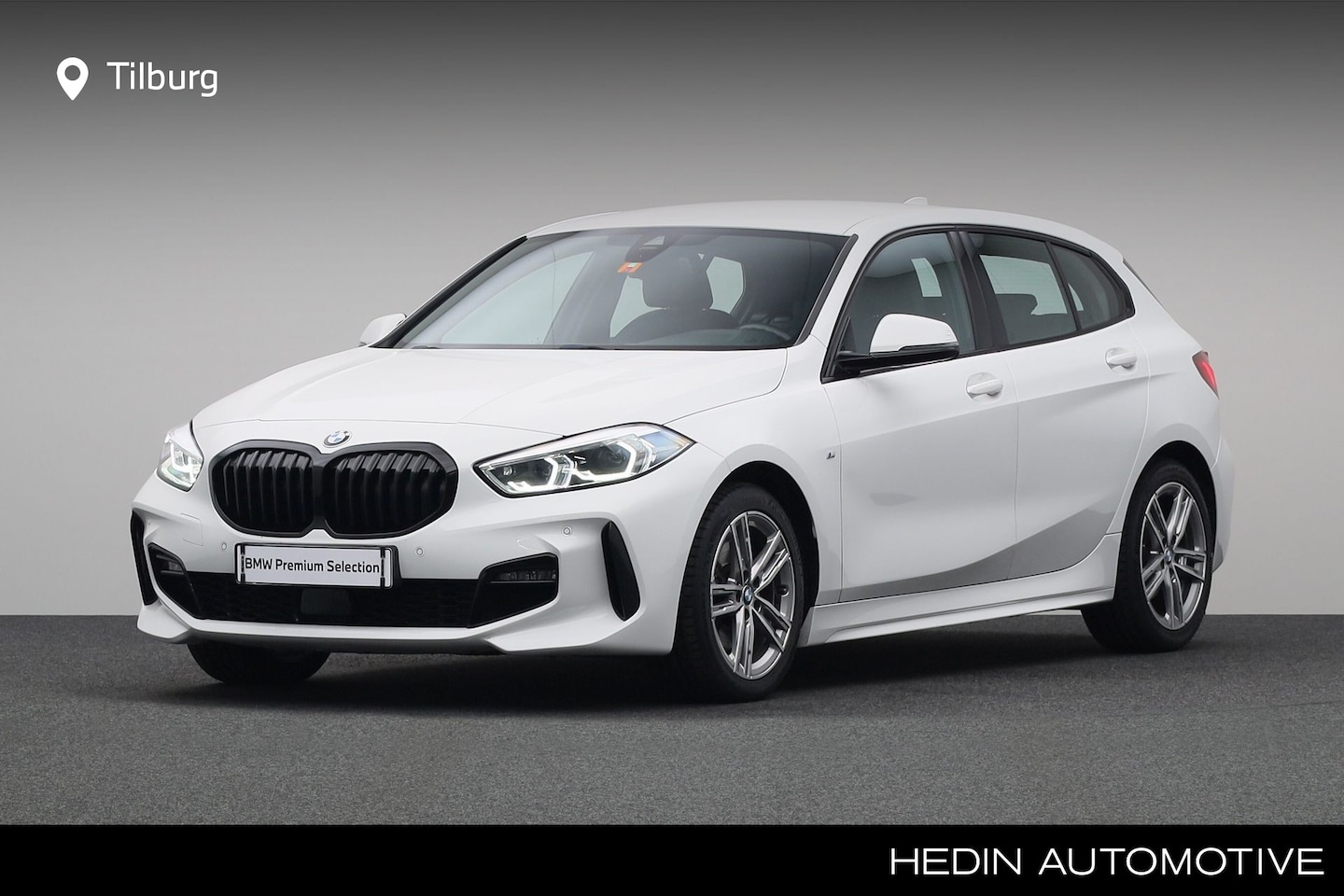 BMW 1-serie - 118i Business Edition | Model M Sport | Parkeersensor V/A | Cruise control | Apple Carplay - AutoWereld.nl