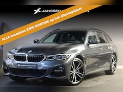 BMW 3-serie Touring - 330e xDrive M Sport Panoramadak Laser Harman Kardon Head-Up