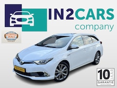 Toyota Auris Touring Sports - 1.8 Hybrid Executive *All-weather banden