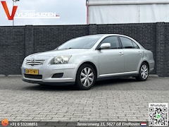 Toyota Avensis - 1.6 VVTi Terra | €3.450, - MARGE | Airco | Trekhaak |