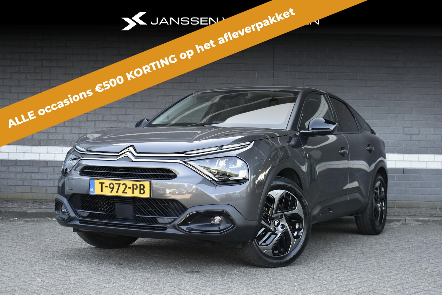 Citroën C4 - 1.2 Puretech Feel Pack Aut. / Camera / HUD / Getint glas / Carplay - AutoWereld.nl