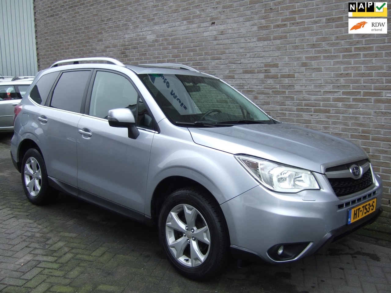 Subaru Forester - 2.0 Premium - 1e eig! - Leder - Schuifdak - - AutoWereld.nl