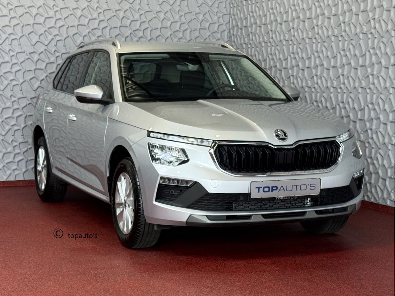Skoda Kamiq - TSI SELECTION 2025 CAMERA STOEL/STUUR ADAP.CRUISE VERW. CARPLAY NAVI VIR.COCKPIT LMV LED - AutoWereld.nl