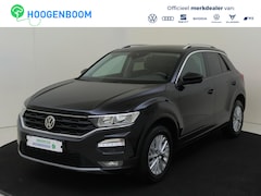 Volkswagen T-Roc - 1.5 TSI Style Business | Achteruitrijcamera | Navigatie | Adaptieve cruise control | Elekt