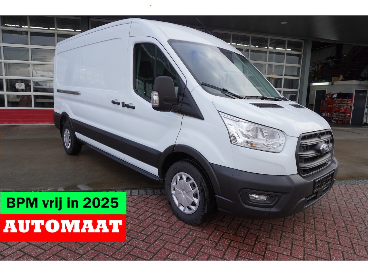 Ford Transit - 350M 2.0 TDCI 165pk L2H2 Trend Automaat nr. V807 | Camera | Cruise | Trekhaak | Laadruimte - AutoWereld.nl