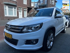 Volkswagen Tiguan - Tiguan 1.4 TSI R-line pano carplay xenon VOL 1e Eig Dealer Onderhouden NAP