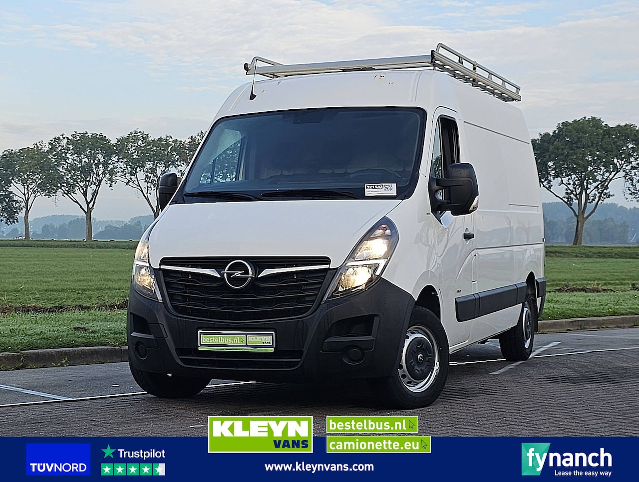 Opel Movano - 2.3 L2H2 Navi Imperiaal! - AutoWereld.nl