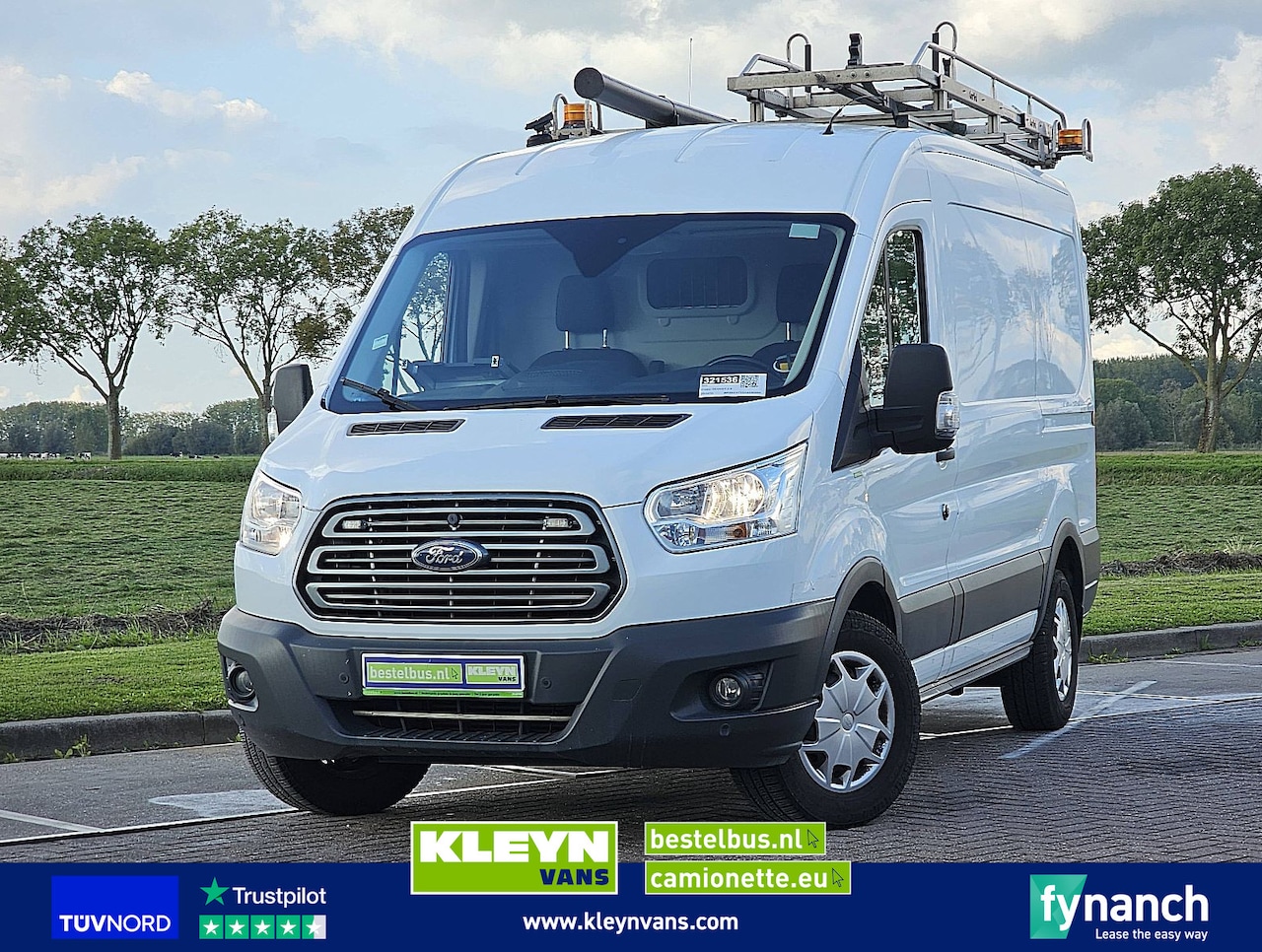 Ford Transit - 2.0 L2H2 Imperiaal Navi! - AutoWereld.nl