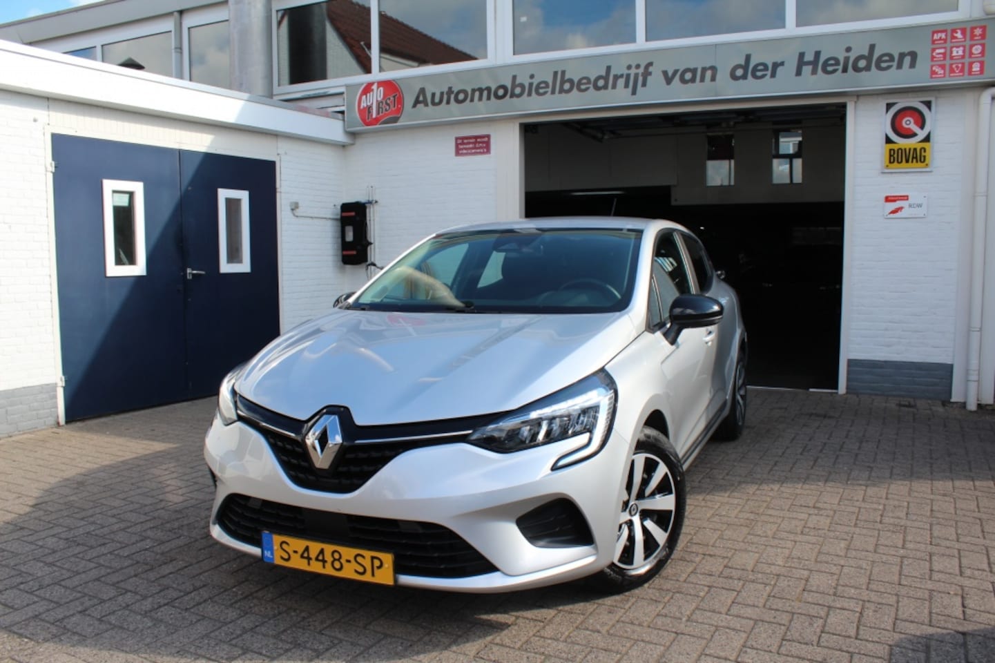 Renault Clio - 1.0 TCe Equilibre Carplay - AutoWereld.nl