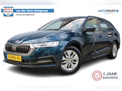 Skoda Octavia Combi - 1.0 e-TSI Business Edition | Incl. 12 maanden Garantie | Wegklapbare trekhaak | Stoelverwa