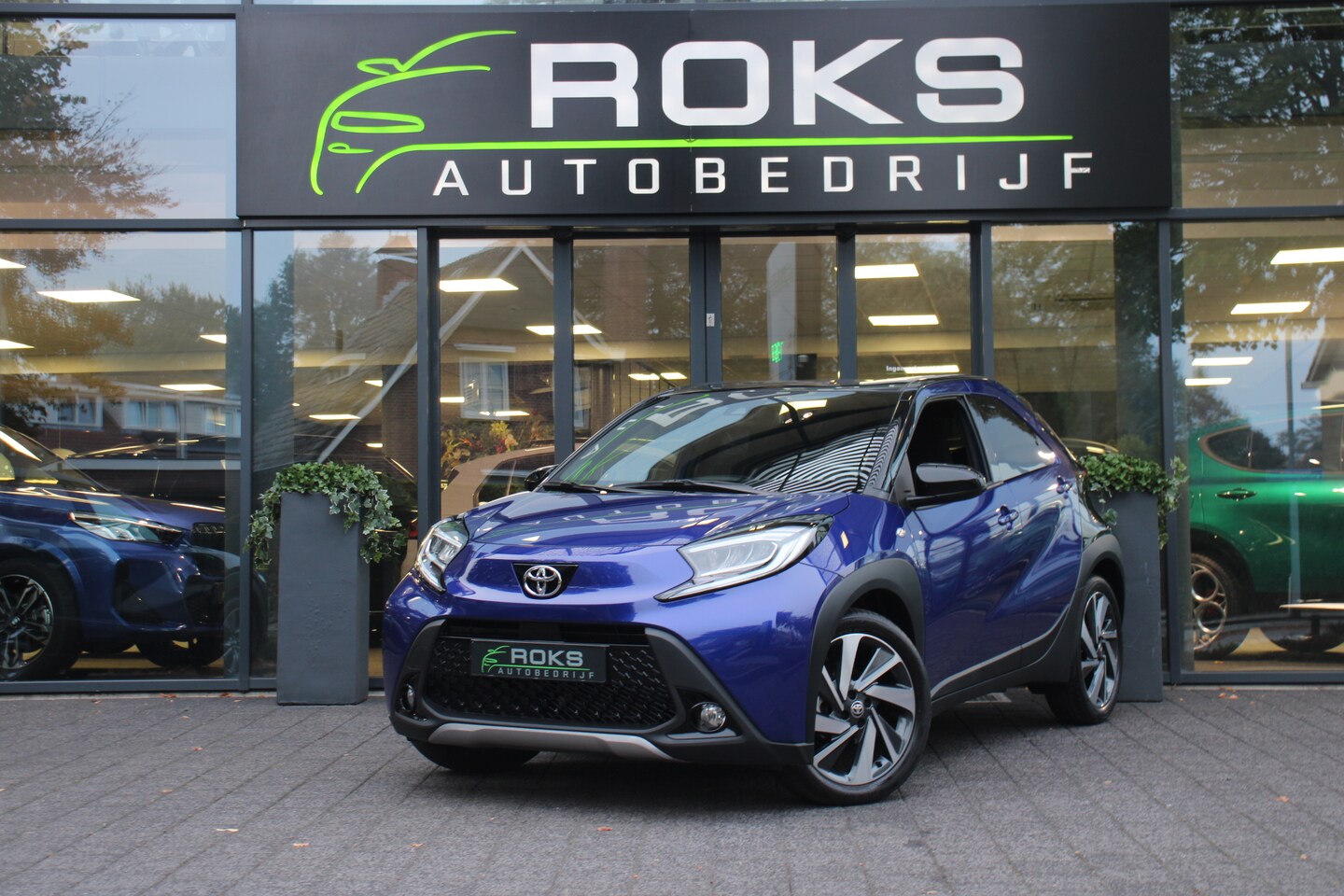 Toyota Aygo X - 1.0 VVT-i S-CVT Envy Two-tone Automaat - AutoWereld.nl