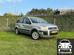 Ford Fusion - 1.4-16V Champion